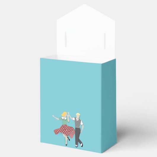 Ballotins Danse à voile (Ouvert)