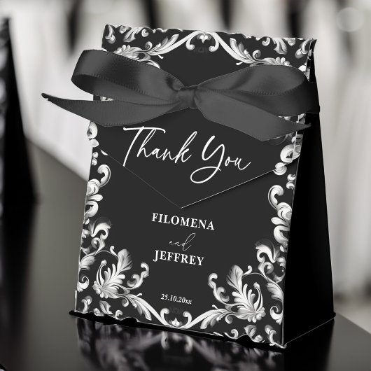 Ballotins Décor noir et blanc mariage élégant