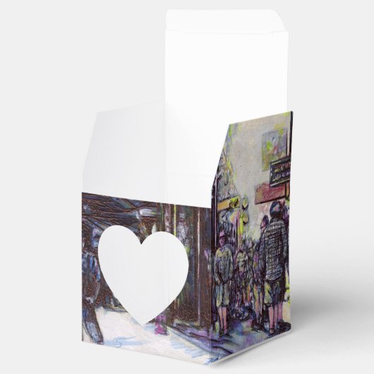 Ballotins Dusting the Piano (Ouvert)