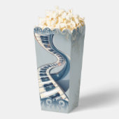 Ballotins Elegance in piano keys and blossoms. (Sauté)