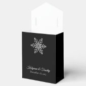 Ballotins Élégant flocon de neige en argent sur Mariage noir (Ouvert)