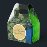 Ballotins Elégante Boîtes personnalisées Gables Plumes Peaco<br><div class="desc">Petits et dainty ballotins stylisés avec des champs de modèle texte pour vous d'ajouter les informations que vous avez choisi, que ce soit pour un événement d'entreprise ou de famille personnelle. Ces ballotins s'adaptent à de petites menthe, à un bijou (s'il est utilisé comme boîte cadeau) ou à tout autre...</div>