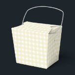 Ballotins Faye et Lauren Pastel En vichy jaune<br><div class="desc">Présentant nos ballotins de charme en vichy, la meilleure façon d'express gratitude à votre mariage, anniversaire ou invité d'entreprise. Ces ballotins customisés feront de votre séjour une expérience unique et vous laisseront une impression durable. Chaque ballotin a des dimensions de 4 pouces de largeur, de 2, 5 pouces de longueur...</div>