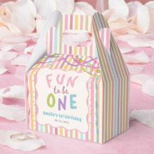 Fête d'anniversaire de fille fantaisiste colorée