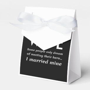 Ballotins Fière Épouse Électricienne D'Une Citation Électric
