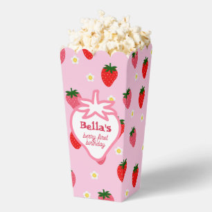 Ballotins Fille de la première fraise Berry Fête d'anniversa