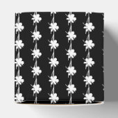 Ballotins Flèches de neige blanche motif cadeau noir (Haut)