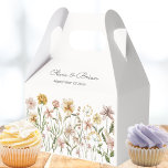 Ballotins Fleurs de prairie sauvage aquarelle personnalisées<br><div class="desc">Voici nos boîtes de faveurs de prairie sauvage aquarelle personnalisées. Caractérisées par une illustration aquarelle d'un jardin de fleurs sauvages. Convient comme cadeau pour un mariage et des occasions sur le thème de la nature.</div>