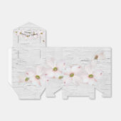 Ballotins Fleurs roses sur la texture de bouleau (Déplié)