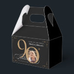 Ballotins Gold Black Calligraphy Photo personnalisée 90e ann<br><div class="desc">Gold Black Calligraphy Custom Photo 90th Birthday Ballotins. Et élégamment conçu invitation spéciale fête d'anniversaire,  avec une photo personnalisée de personne d'anniversaire et de calligraphie script avec des éléments florissants vintages. Assez simple pour s'adapter à une variété de thèmes et de couleurs ! Besoin d'aide ? Contactez-moi !</div>