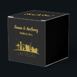 Ballotins Gold Las Vegas Strip Silhouette Merci Mariage<br><div class="desc">Offrez à vos invités de fabuleuses friandises dans ces glamour or et noir Las Vegas strip silhouette mariage faveurs boîtes.</div>
