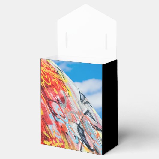 Ballotins graffiti de planète (Ouvert)