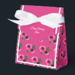 Ballotins illusima Fleur rose Motif cadeau d'anniversaire/<br><div class="desc">illusima Blanc Ruban rose Fleurs Motif Anniversaire boîte cadeau / Ballotin. Parfait pour une fête d'anniversaire à thème pour enfant.</div>