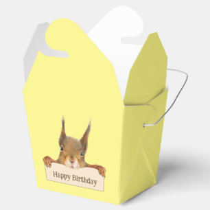 Ballotins Joyeux Anniversaire de l'écureuil tenant un signe 