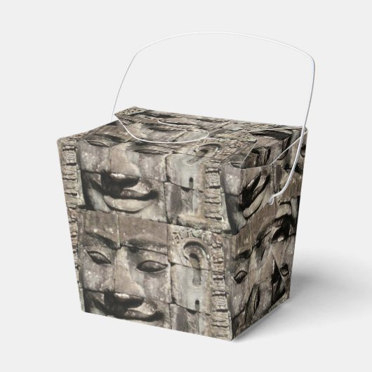 Ballotins Khmer Stone Face ... Temple de Bayon, Cambodge (Verso)