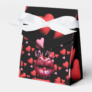 Ballotins Lèvres roses trempées avec le texte "Kiss Me"