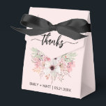 Ballotins Mariage Merci Rustique rose Floral Ballotin<br><div class="desc">Mariage Merci Rustique rose Ballotins floraux. Personnalisez avec élégance vos noms et votre date personnalisés.</div>