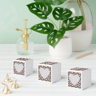 Ballotins mignon et beau motif pour la Saint-Valentin