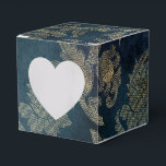 Ballotins Modèle damask de conte de fée vintage bleu et or<br><div class="desc">Boîte à faveur damask vintage usée avec des accents de faux or et de bleu.</div>