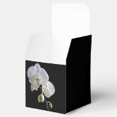 Ballotins Orchidées blanches sur Mariage noir (Ouvert)