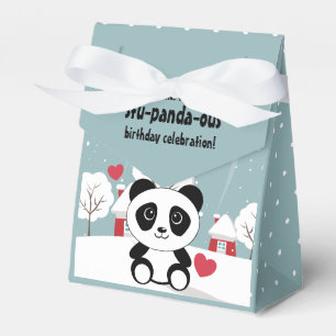 Ballotins Panda Bébé Cute En Hiver Gris Neige