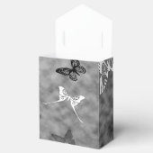 Ballotins Papillons noirs et blancs (Ouvert)