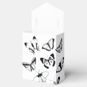 Ballotins Papillons noirs et blancs (Ouvert)