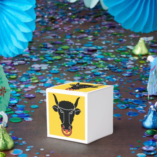 Ballotins Patriotic favor box with Flag of Uri, Switzerland (Fête)