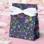 Ballotins Pensées [violettes] Tente de cadeaux spéciaux<br><div class="desc">Un étalage unique de pensées. Parfait pour les cadeaux de mariage ou d'anniversaire. N'oubliez pas de vérifier les autres options de couleur. Les pensées sont une préférée ! Les étiquettes et cartes de cadeaux sont également disponibles.</div>