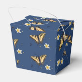 Ballotins Perdu dans un quatrain par Adiela Akoo - Boîte à F (Arrière)