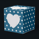Ballotins Perles Blanches Sur Bleu<br><div class="desc">Coeur blanc avec des noms de jeunes mariés sur motif perle bleu et blanc. La couleur Arrière - plan peut être modifiée.</div>