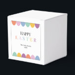 Ballotins Personnalisé Joyeux Pâques coloré Simple moderne<br><div class="desc">Personnalisé Happy Easter Colorful Simple Modern Ballotin dispose d'un arrière - plan blanc au design ludique et coloré. L'avant présente un texte moderne "EASTER" dans des couleurs élégantes et vives, ainsi que des oeufs de Pâques illustrés. Une fine ligne d'angle arrondie encadre le design, ajoutant une touche douce et élégante....</div>
