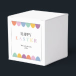Ballotins Personnalisé Joyeux Pâques coloré Simple moderne<br><div class="desc">Personnalisé Happy Easter Colorful Simple Modern Ballotin dispose d'un arrière - plan blanc au design ludique et coloré. L'avant présente un texte moderne "EASTER" dans des couleurs élégantes et vives, ainsi que des oeufs de Pâques illustrés. Une fine ligne d'angle arrondie encadre le design, ajoutant une touche douce et élégante....</div>