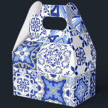 Ballotins Portugais Carrelage Blanc Motif Favoriser boîte ca<br><div class="desc">Portugais Bleu Carrelage Blanc Motif Favor Boîte Cadeau Pour les cookies de Noël,  cadeaux de vacances,  cadeaux de remerciement,  mariage,  anniversaire,  affaires et événements d'entreprise.</div>