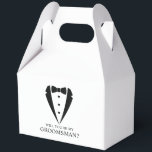 Ballotins Proposition de fabricant de costume Tuxedo noir<br><div class="desc">Rendre votre Mariage inoubliable - Ajoutez une touche personnelle à un ballotin de proposition de toiletteur avec une combinaison en tuxedo noir et une illustration de cravate avant,  avec message de proposition dans une police serif classique.</div>