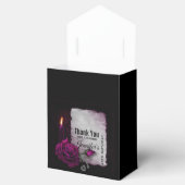 Ballotins Rose gothique, bougie, parchemin et emplacement An (Ouvert)