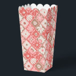 Ballotins Rouge Rose Blanc Vintage Retro Floral Groovy<br><div class="desc">Boîte à popcorn tendance florale rétro vintage rouge rose et blanc comprend des fleurs groovy roses,  rouges et blanches rétro vintage. Parfait pour les fêtes d'anniversaire,  les célébrations de la fête des mères,  Pâques,  les événements d'entreprise,  les baby showers et plus encore. Créé par Evco Studio www.zazzle.com/store/evcostudio</div>