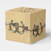 Ballotins Rustic Country Horseshoes Wedding Favor Box (Verso)