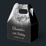 Ballotins Silver 60th Birthday Party 70's Disco Ball<br><div class="desc">Augmentez votre 60e anniversaire avec notre boîte à cadeaux Disco Ball 70's Silver 60th Birthday Party 70, conçue pour ajouter une touche de sophistication et de style rétro à votre panier d'étape. Dans une teinte d'argent chatoyante, cette boîte cadeau exhale l'élégance et la nostalgie. Le graphique de la boule disco...</div>