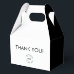 Ballotins Simple Blanc noir Merci Logo personnalisé<br><div class="desc">Exprimez votre gratitude avec des boîtes de remerciement personnalisées avec logo simple noir et blanc pour événements. Ces boîtes élégantes et épurées sont parfaites pour les événements d'entreprise,  les lancements ou les efforts de relations publiques,  offrant une touche professionnelle et personnalisable à vos cadeaux de remerciement.</div>