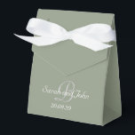 Ballotins Simple Sage Green Monogramme Script Personnalisé<br><div class="desc">Simple Sage Green Monogramme Script Ballotins personnalisés</div>
