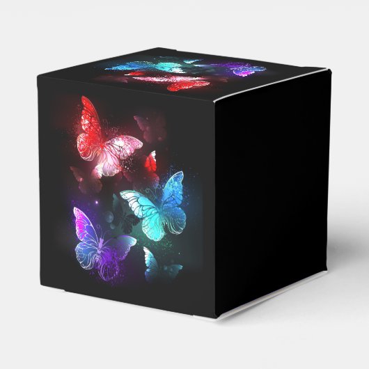 Ballotins Trois papillons brillants sur l'arrière - plan de  (Arrière)