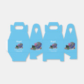 Ballotins Un requin drôle en regardant la bande dessinée de  (Déplié)