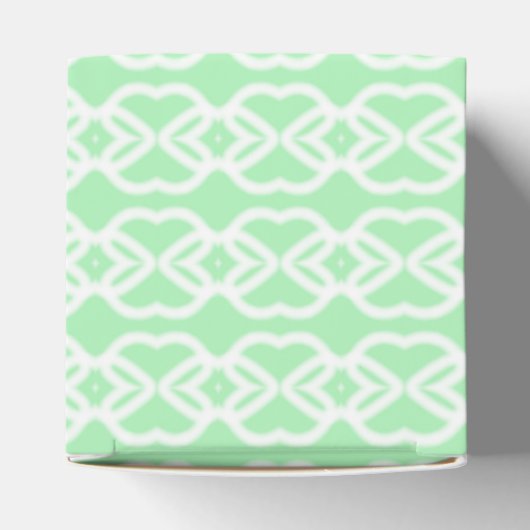 Ballotins Vert pastel avec motif de clôture blanc sur (Haut)