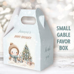 Ballotins Vintage Snowman Christmas Boy Baby shower Petit<br><div class="desc">Joli Baby shower de Noël Garçon petits ballotins gables avec un joli bonhomme de neige,  arbre de Noël avec des cadeaux et de la neige en bleu,  avec des vibrations vintages. Vous pouvez choisir parmi 3 tailles de ces ballotins gables - Kate Eden Art</div>
