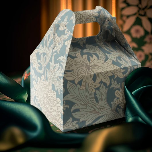 Ballotins William Morris Chrysanthemum Motif