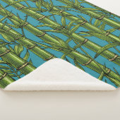 Bamboebos op blauw sherpa deken (3/4)