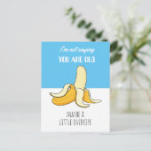 Banaan Kleine Overrijpe Grappige Verjaardagscadeau Feestdagenkaart (Staand voorkant)