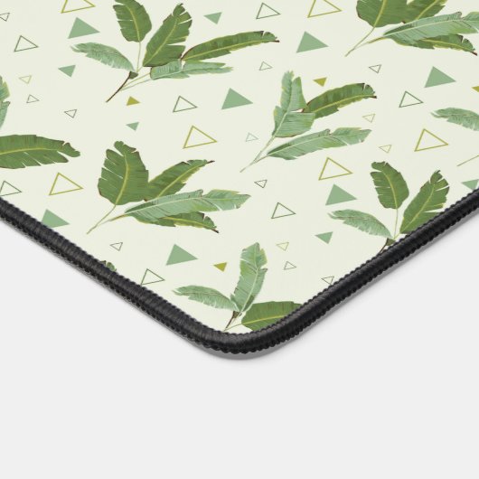 Banana Leaf With Triangles (Coin)