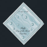 Bandana Chien de la mariée et perles bleues Turquoises et<br><div class="desc">C'est Bandana amical pour faire votre chien chéri ou votre chat sucré vous rejoindre le jour de votre mariage. A propos du design : L'arrière - plan a un motif Turquoise en soie bleue. Le Bandana a un beau cadre avec deux brins de perles bleues Turquoises. Sur le motif en...</div>